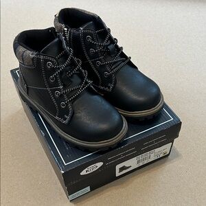Dr. Scholl's Black Hey Buddy Boots